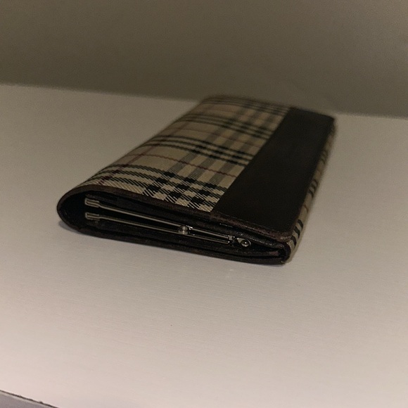 Burberry Novacheck Brown Leather Kiss-lock Bifold Wallet Preppy Luxury Wallet - Picture 9 of 11